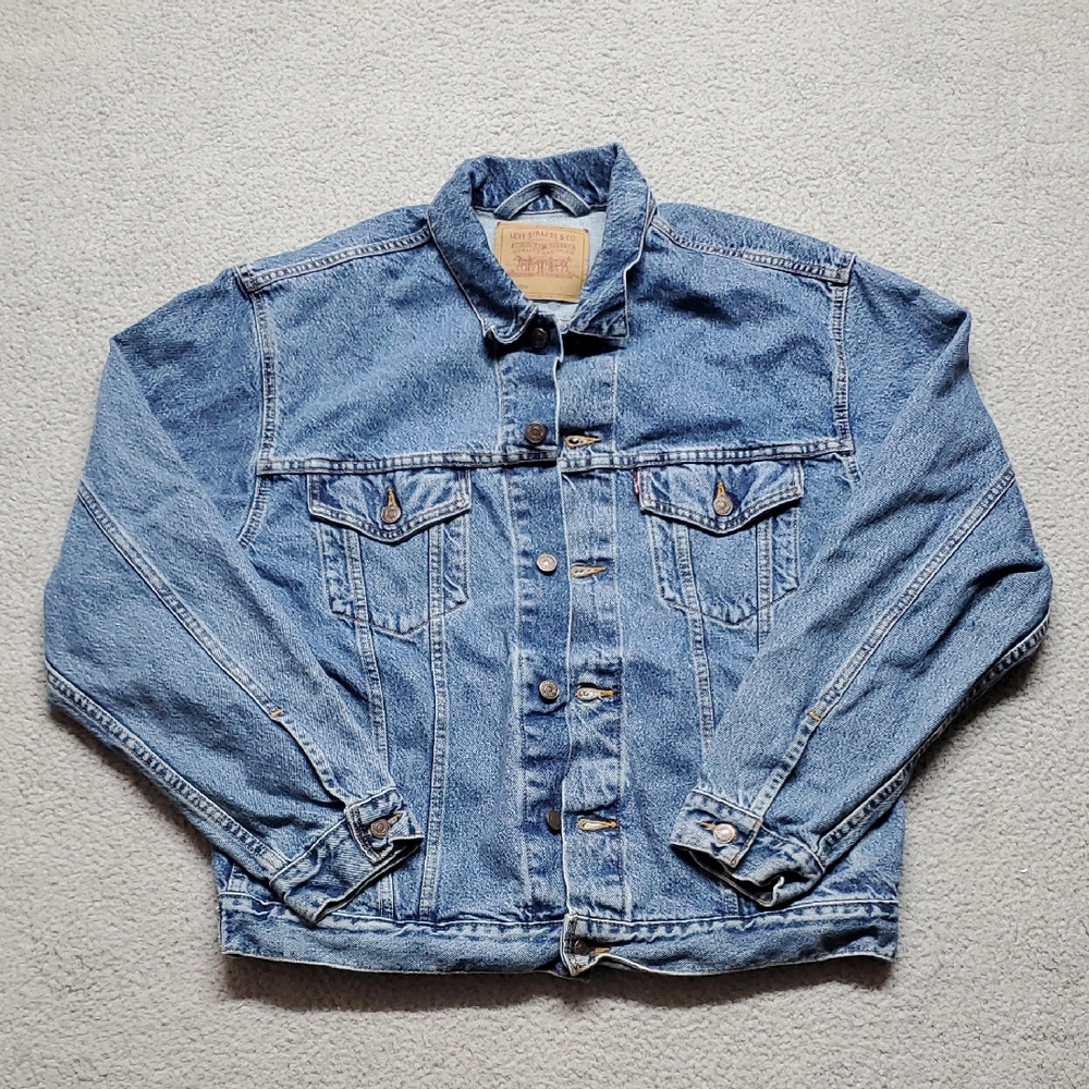Levi's Men's Light Blue Denim Trucker Jacket Size L